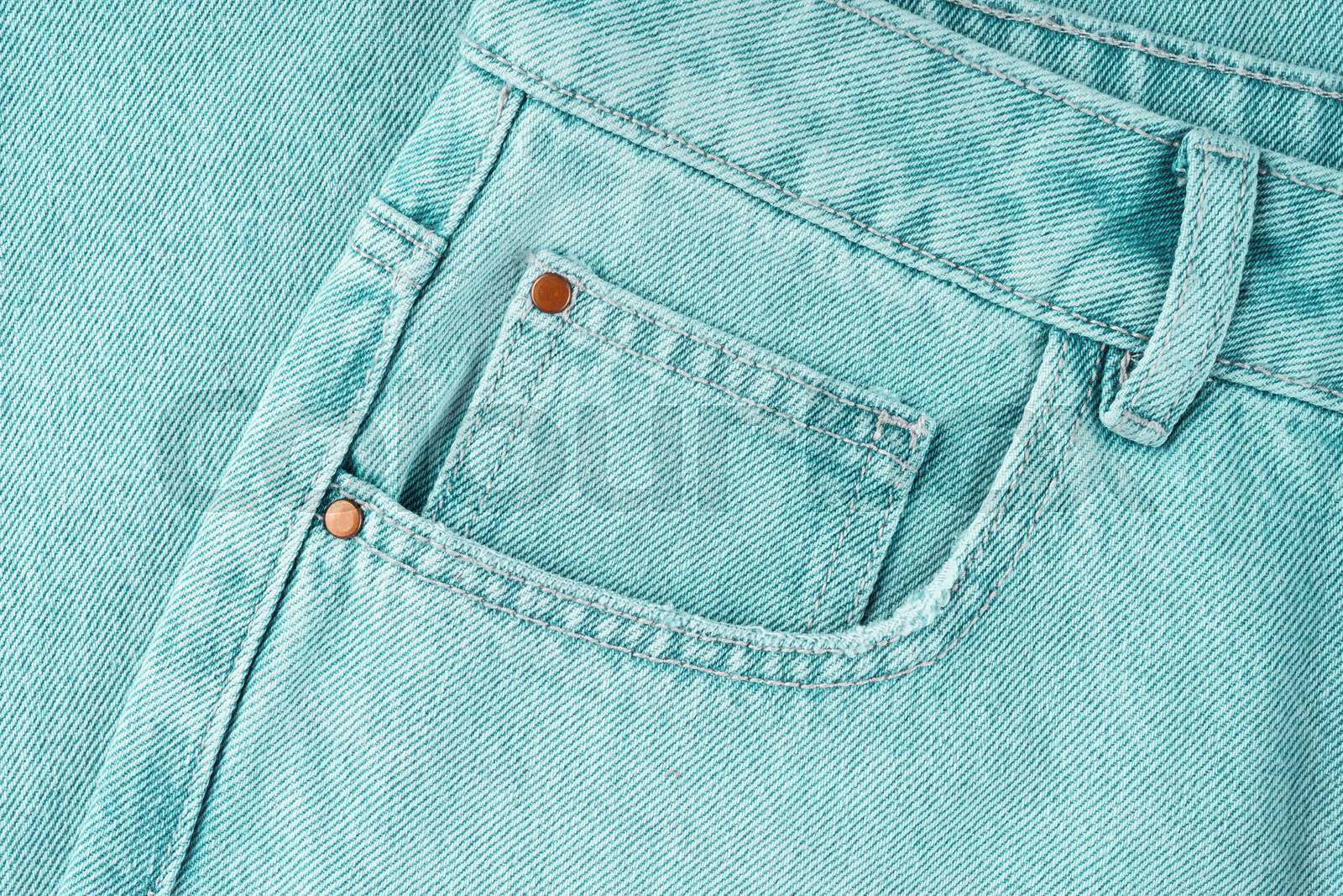 Jeans with small pockets online